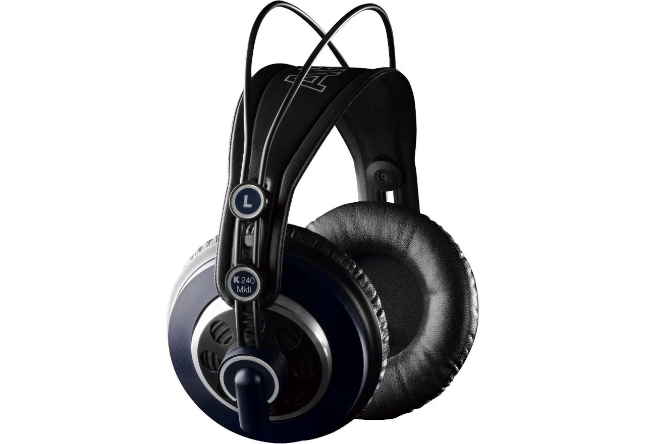 AKG  Pro Headphones open K240 MKII