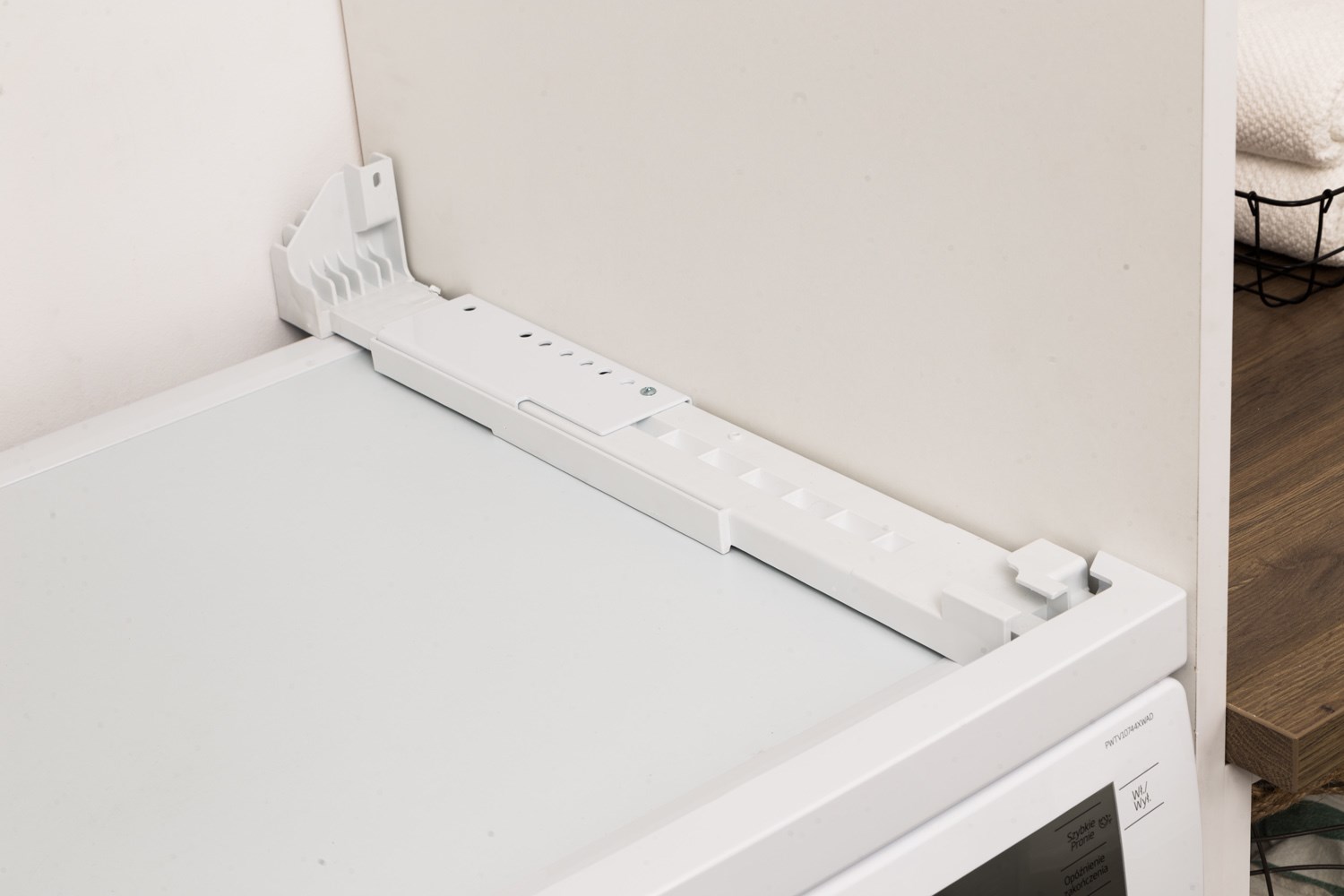 Beko  PSKS washing machine and dryer