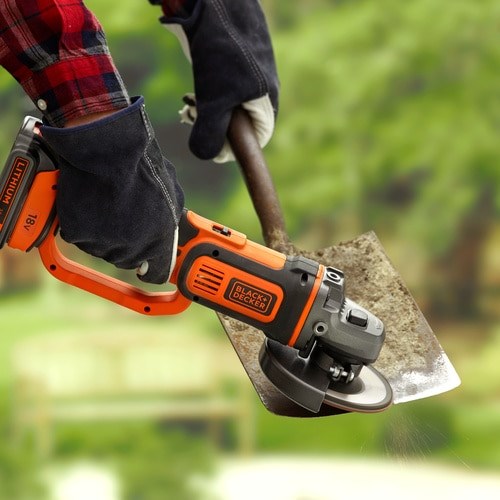 BLACK+DECKER Black & Decker BCG720N angle