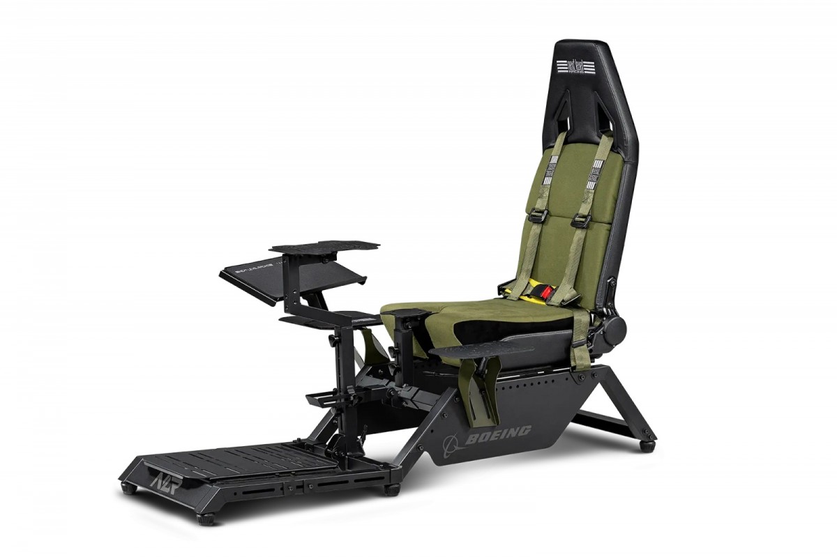 Next Level Racing Boeing Flight Simulator
