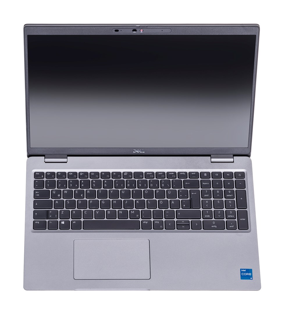 Dell  LATITUDE 5521 i5-11400H 16GB 256GB