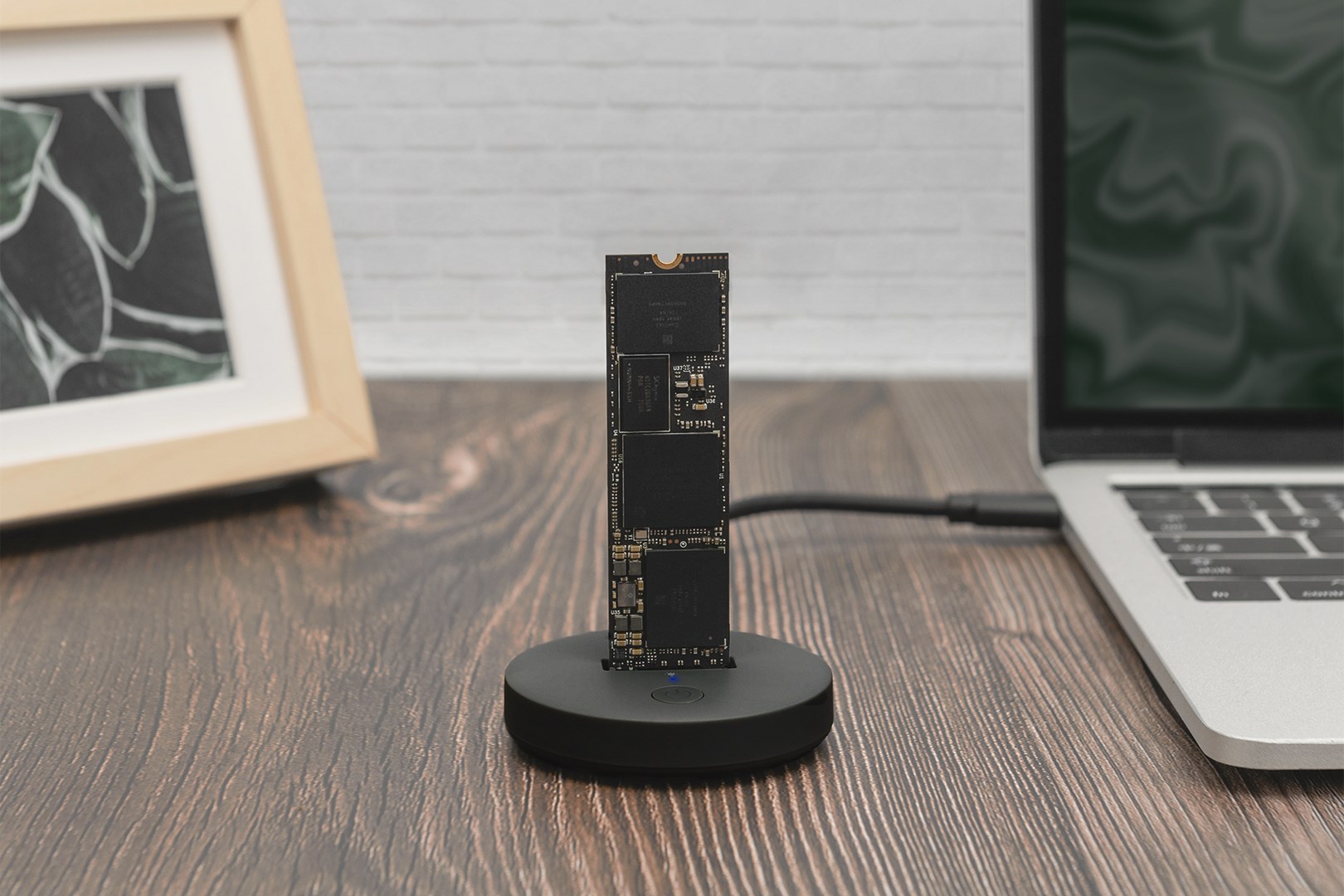Digitus  M.2 NVMe/SATA docking station