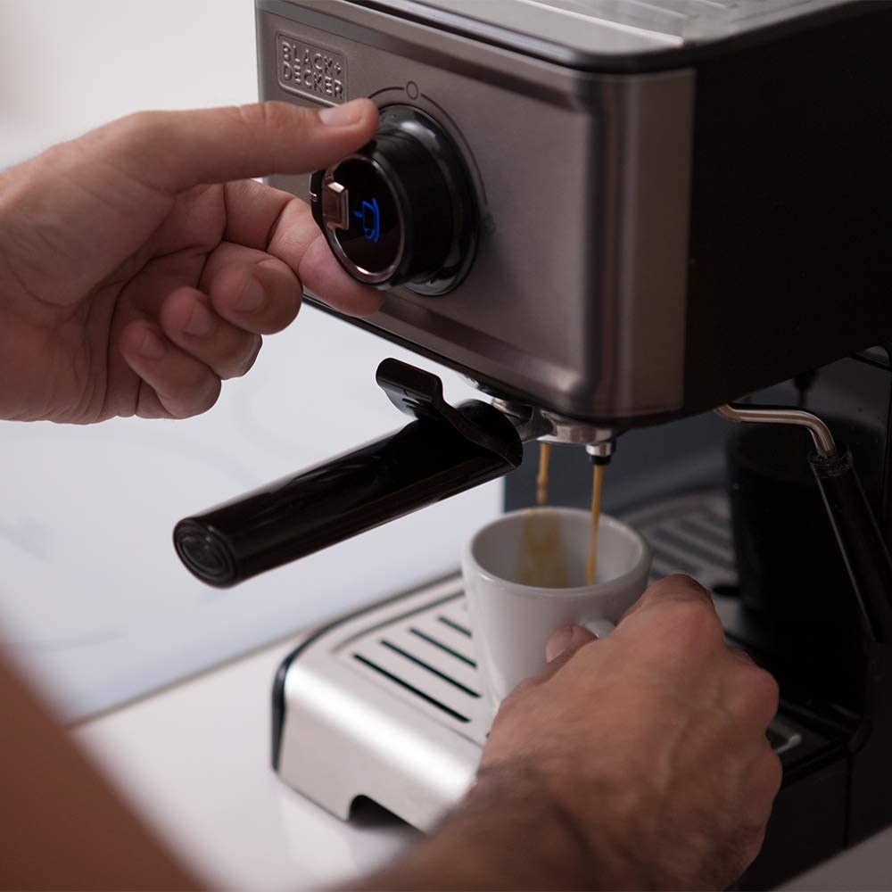 BLACK+DECKER Espresso coffee maker BXCO1200E (1200W)