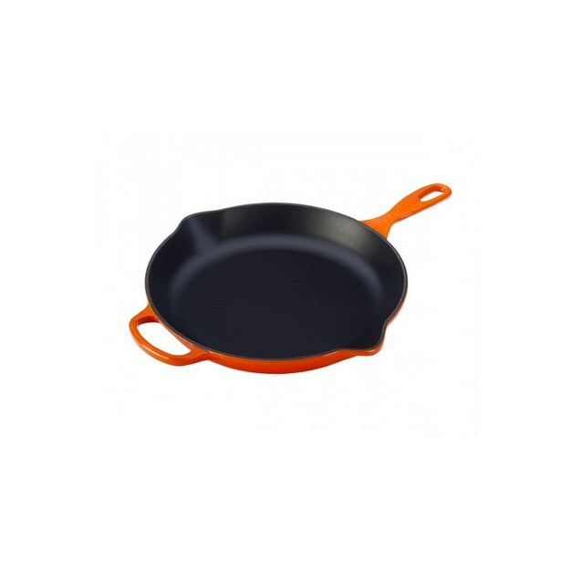 No name Le Creuset Signature Cast