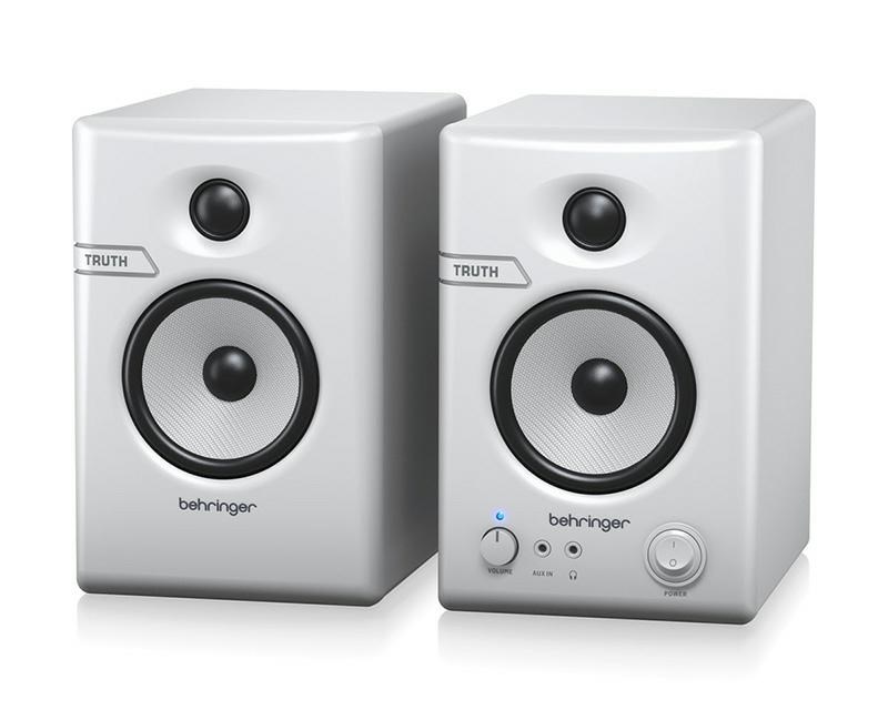 Behringer Pair of active 3.5"