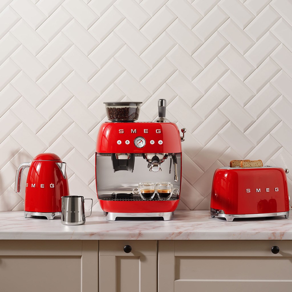 SMEG 50`s Style Espresso Coffee Machine