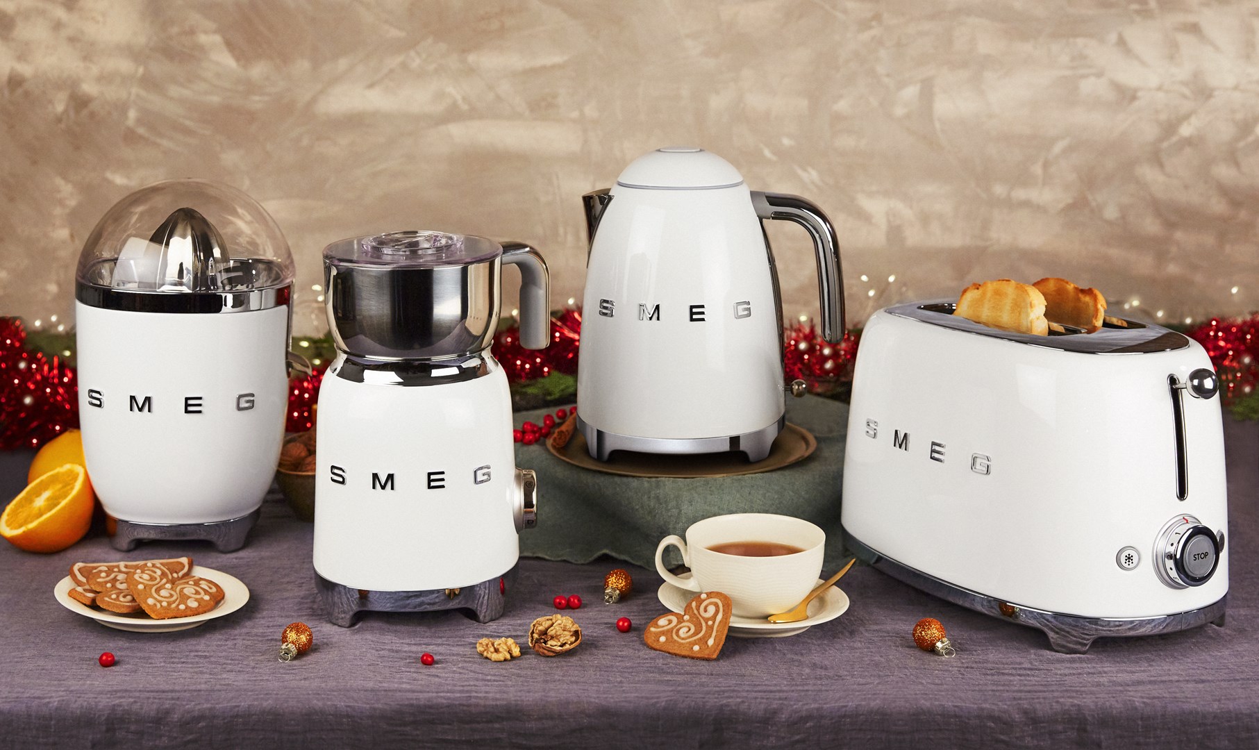 SMEG  50`s Style Kettles KLF03WHEU White