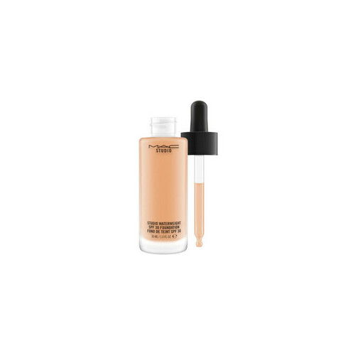 MAC Studio Waterweight SPF 30 Foundation